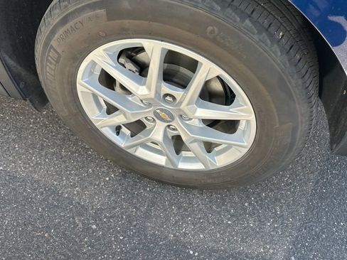 Used 2022 Chevrolet Equinox LT FWD image 12