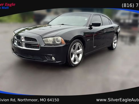 Used 2014 Dodge Charger R/T RWD image 1