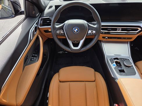Certified 2023 BMW i4 eDrive35 w/ Premium Package image 12