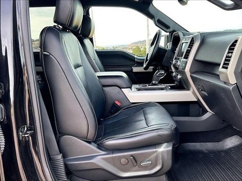 Used 2019 Ford F150 Lariat w/ Equipment Group 502A Luxury image 29