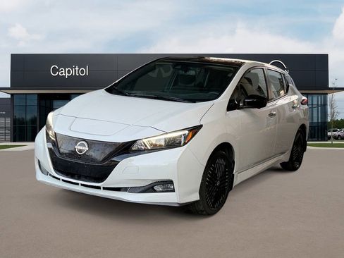 Used 2025 Nissan Leaf SV Plus image 1