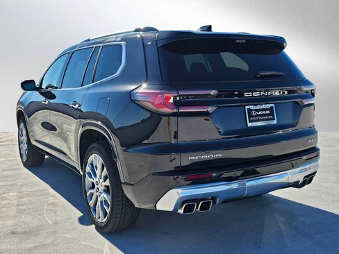 Used 2025 GMC Acadia Denali w/ Super Cruise Package image 5