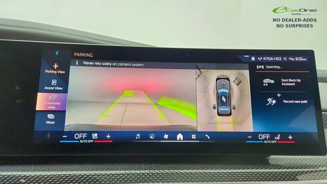 Used 2023 BMW i7 xDrive60 AWD/4WD image 43
