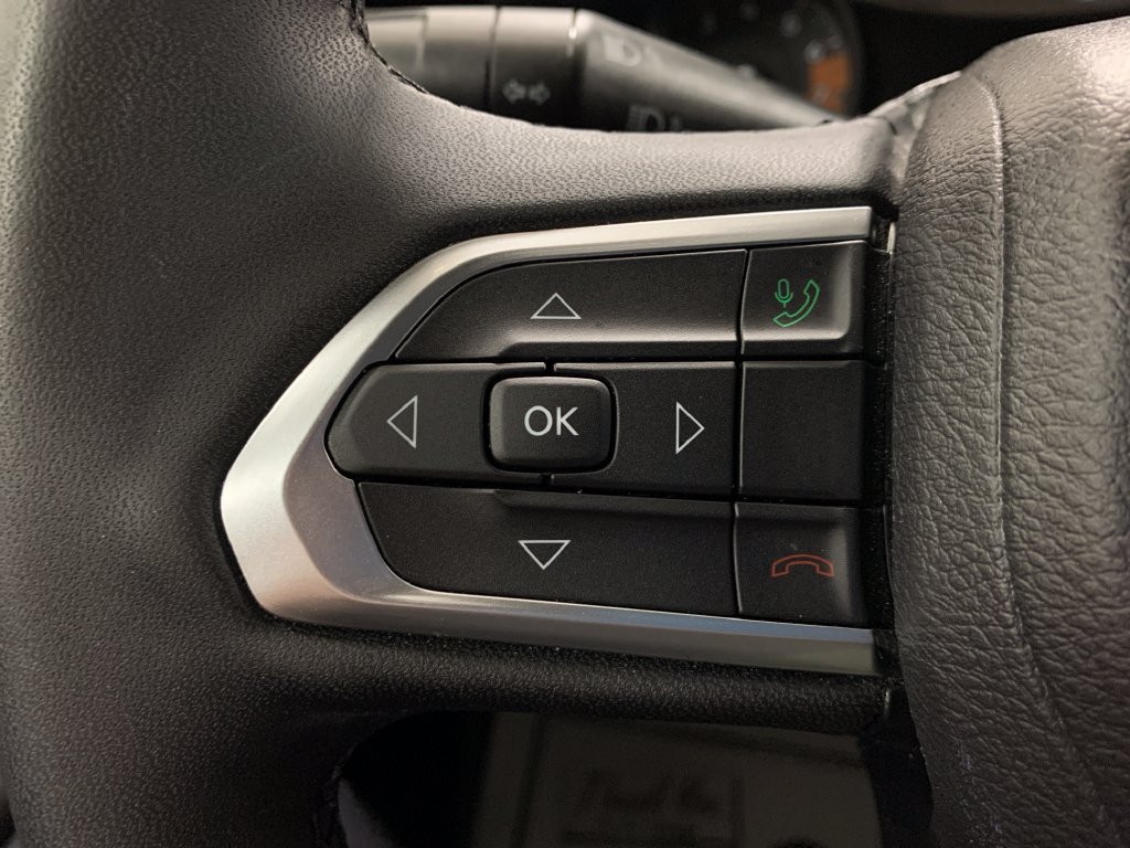 Used 2023 Jeep Compass Limited AWD/4WD image 13