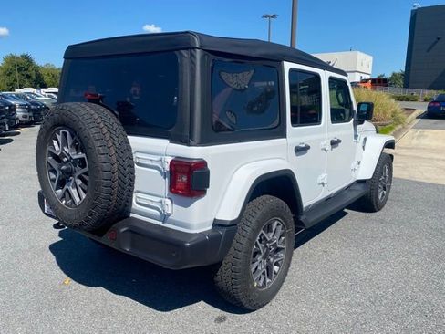 New 2025 Jeep Wrangler Sahara image 8