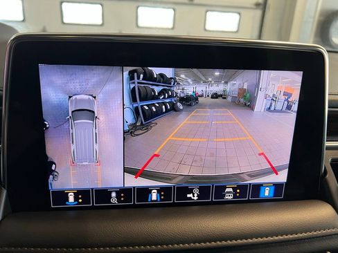 Used 2021 Chevrolet Tahoe High Country image 32