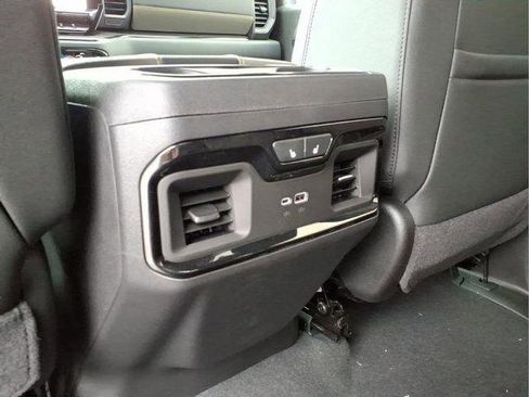 New 2026 Chevrolet Silverado 1500 ZR2 image 9