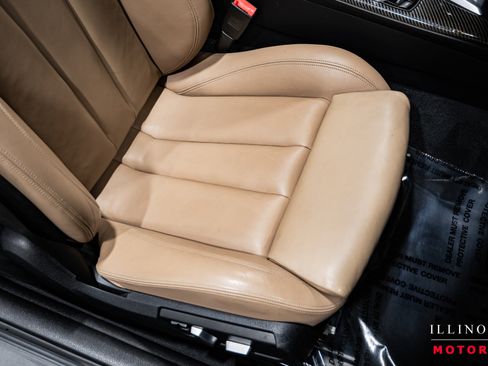 Used 2016 BMW M4 Convertible image 33