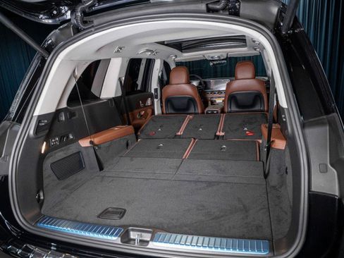 New 2026 Mercedes-Benz GLS 450 4MATIC image 8