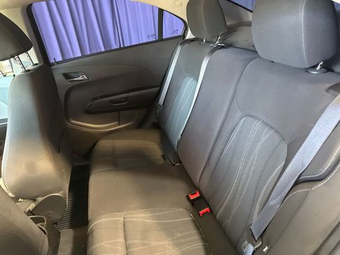 Used 2019 Chevrolet Sonic LT FWD image 18