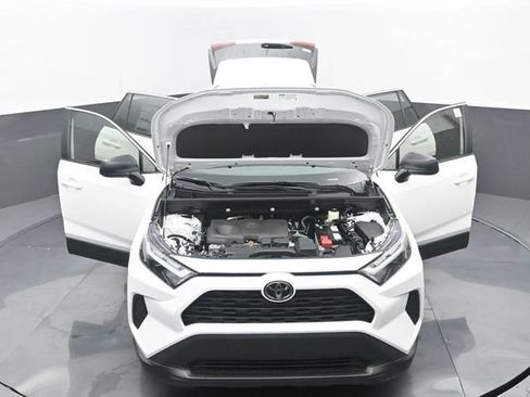 Used 2025 Toyota RAV4 LE FWD image 32
