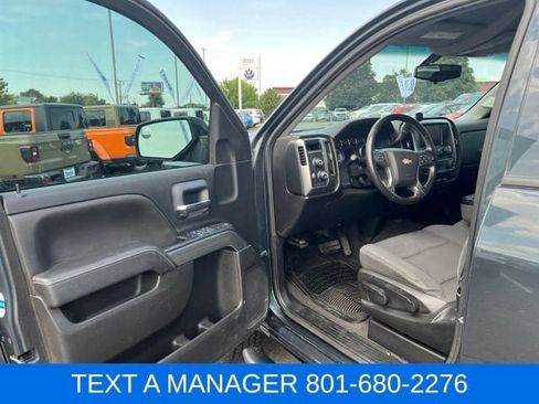 Used 2019 Chevrolet Silverado 1500 LT AWD/4WD image 19
