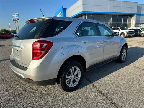 Certified 2017 Chevrolet Equinox LS image 6