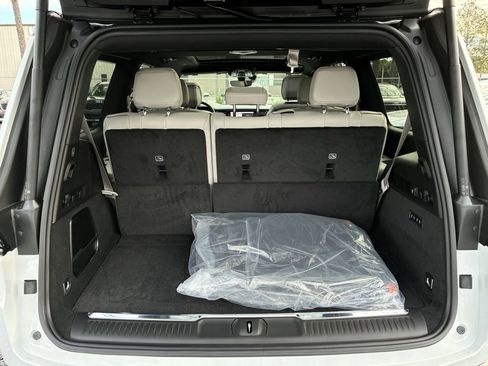 New 2026 Jeep Grand Wagoneer Summit AWD/4WD image 31