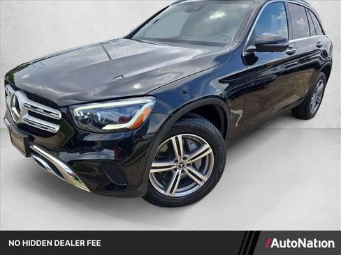 Used 2022 Mercedes-Benz GLC 300 4MATIC image 1