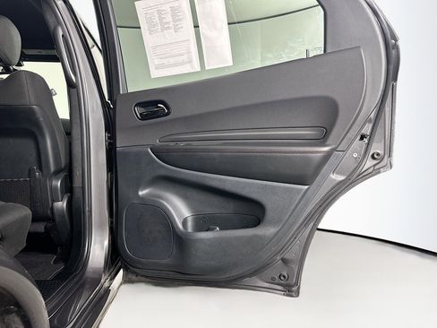 Used 2025 Dodge Durango GT image 32