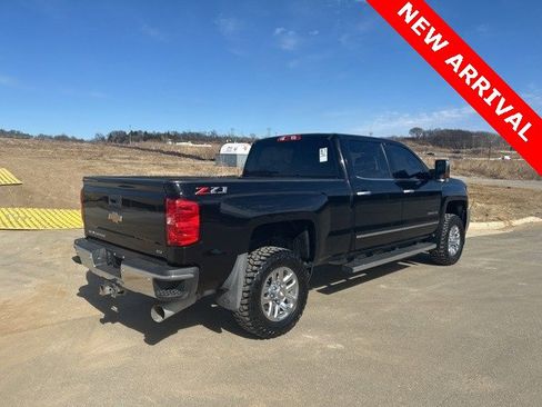 Used 2018 Chevrolet Silverado 2500 LTZ w/ Duramax Plus Package image 3