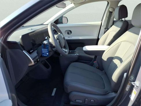 New 2026 Hyundai Ioniq 5 SEL RWD image 9