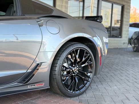 Used 2015 Chevrolet Corvette Z06 w/ 3LZ Preferred Equipment Group image 69