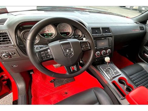 Used 2014 Dodge Challenger R/T Plus image 15