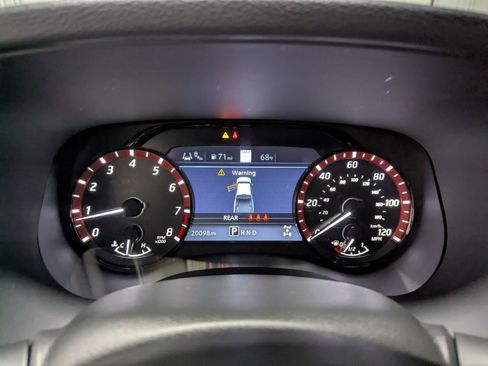 Used 2023 Nissan Frontier PRO-4X w/ Pro-4X Premium Package image 18