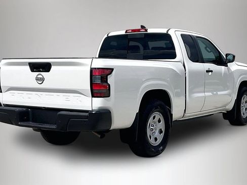 Used 2025 Nissan Frontier S RWD image 5