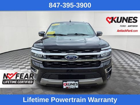 Used 2024 Ford Expedition Max Limited AWD/4WD image 2