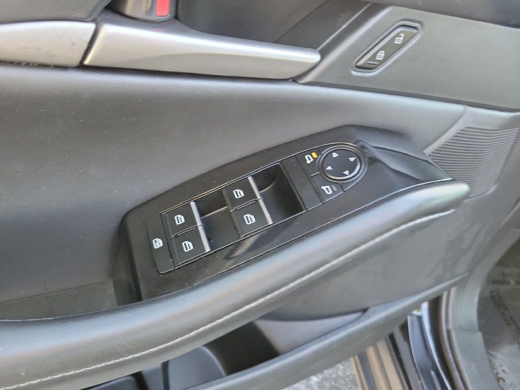 Used 2025 MAZDA CX-30 AWD 2.5 S w/ Select Sport Pkg image 23