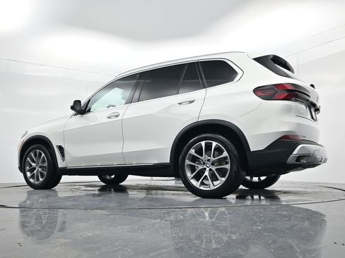 Used 2026 BMW X5 xDrive40i image 57