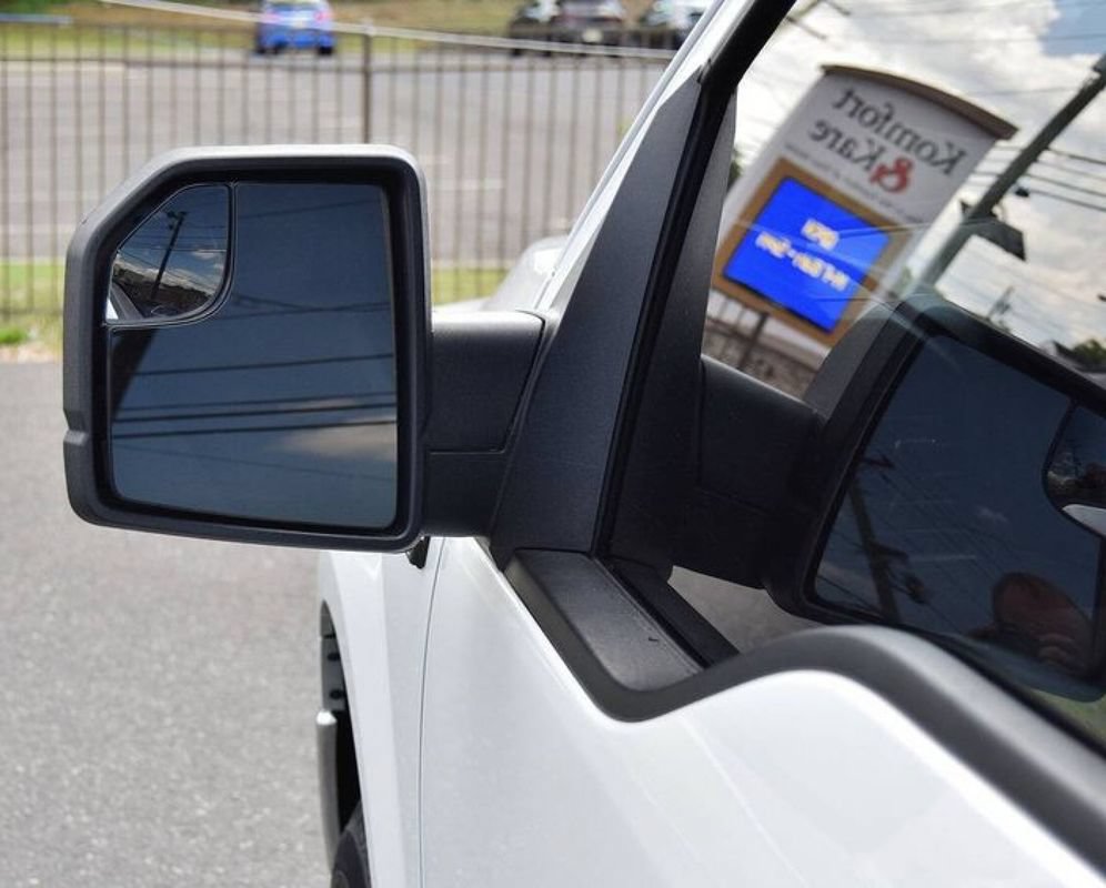 Used 2019 Ford F150 XL w/ Equipment Group 101A Mid AWD/4WD image 12