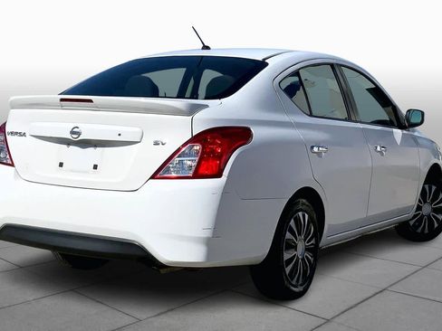 Used 2017 Nissan Versa SV image 13