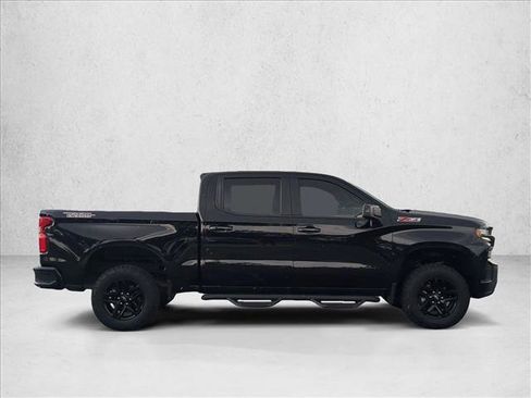 Used 2021 Chevrolet Silverado 1500 LT Trail Boss w/ Convenience Package II AWD/4WD image 4