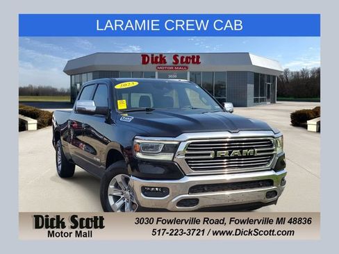 Used 2023 RAM 1500 Laramie AWD/4WD image 1