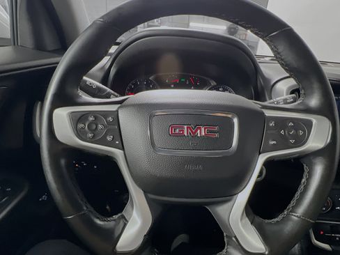 Used 2023 GMC Terrain SLT AWD/4WD image 18