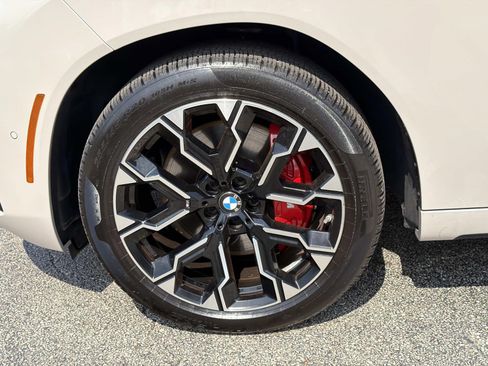 Certified 2025 BMW X3 M50 w/ Premium Package AWD/4WD image 10