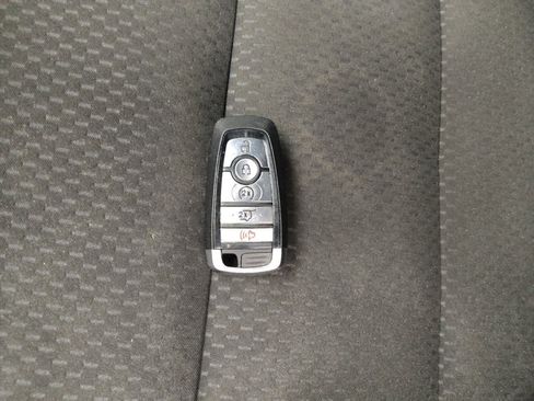 Used 2024 Ford Escape ST-Line w/ Tech Pack #1 AWD/4WD image 32