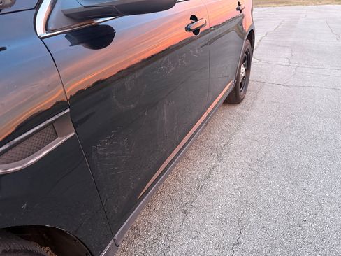 Used 2013 Ford Taurus Police Interceptor image 14