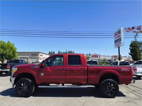 Used 2013 Ford F250 Lariat w/ Lariat Ultimate Pkg AWD/4WD image 16