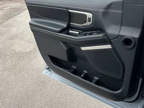 New 2025 Ford Expedition Platinum w/ Stealth Performance Package image 16