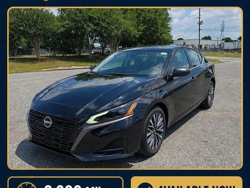 Used 2026 Nissan Altima 2.5 SV FWD image 1