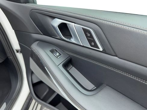 Used 2024 BMW X5 sDrive40i image 50