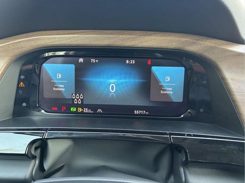 Used 2024 Volkswagen Atlas SE AWD/4WD image 23