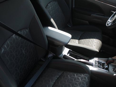 New 2025 Mitsubishi Outlander Sport AWD image 7