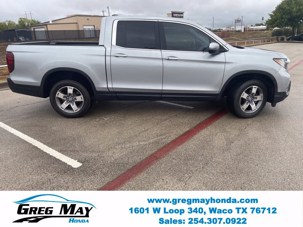 Certified 2025 Honda Ridgeline RTL image 2