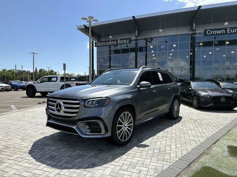 Certified 2025 Mercedes-Benz GLS 450 4MATIC image 2