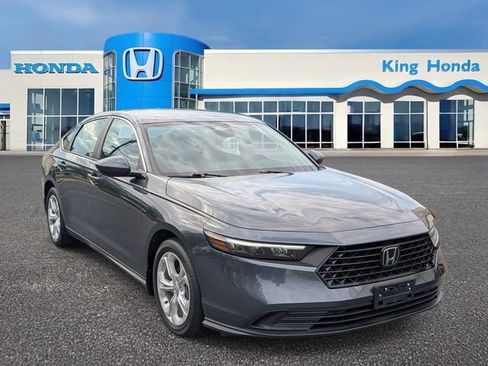 Used 2024 Honda Accord LX image 3