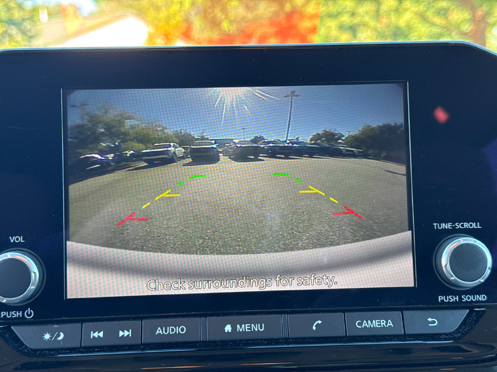 Certified 2025 Nissan Pathfinder SV AWD/4WD image 32