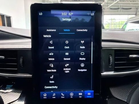 Used 2022 Ford Explorer ST w/ ST Street Pack AWD/4WD image 40