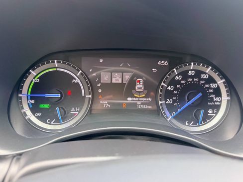 Used 2021 Toyota Highlander Platinum AWD/4WD image 58