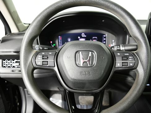 Used 2023 Honda Accord EX image 19